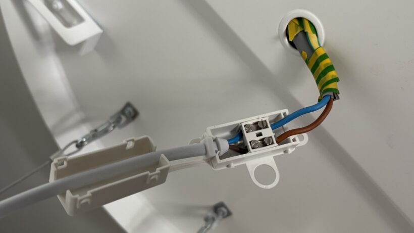 PHILIPS HUE DATURA CIELING LIGH