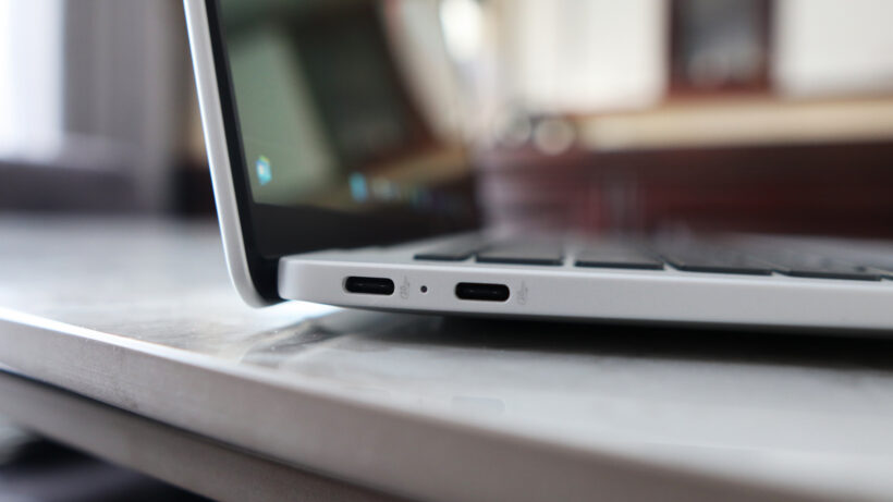 Αριστερά θύρες - HP Omnibook 5 AI